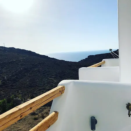 Blu August Private Residences Vila