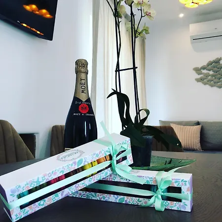 Blu August Private Residences Βίλα