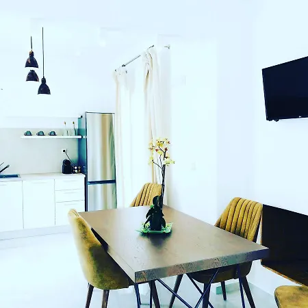 Blu August Private Residences